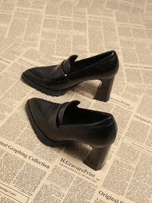 2026 Spring New Women's Shoes, Pointed Toe Fashion Elegant Retro Leather Pumps, High Chunky Heel Casual Commute Slimming Chic Black & Burgundy - Black - View 6