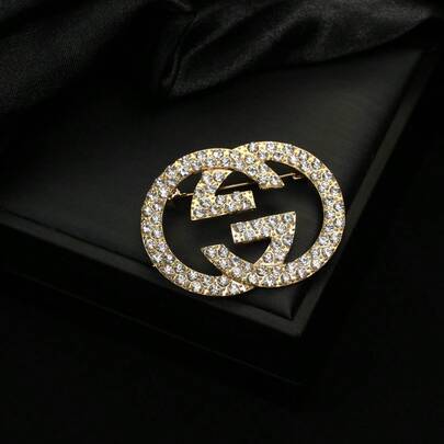 Korean Luxury Rhinestone Letter Women's Brooch, Cute Accessory, Suitable For Girls, Gift, Brooch, Valentine's Day Brooch, Eid Gift, Christmas Gift Packaging And Decoration, Clothing Decoration