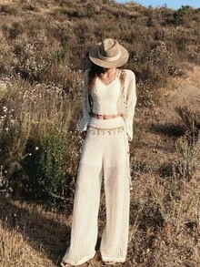 女士春夏新款波西米亚风高端设计小众流苏镂空针织套装短裤外套搭配阔腿裤 - 杏色 - 查看 4