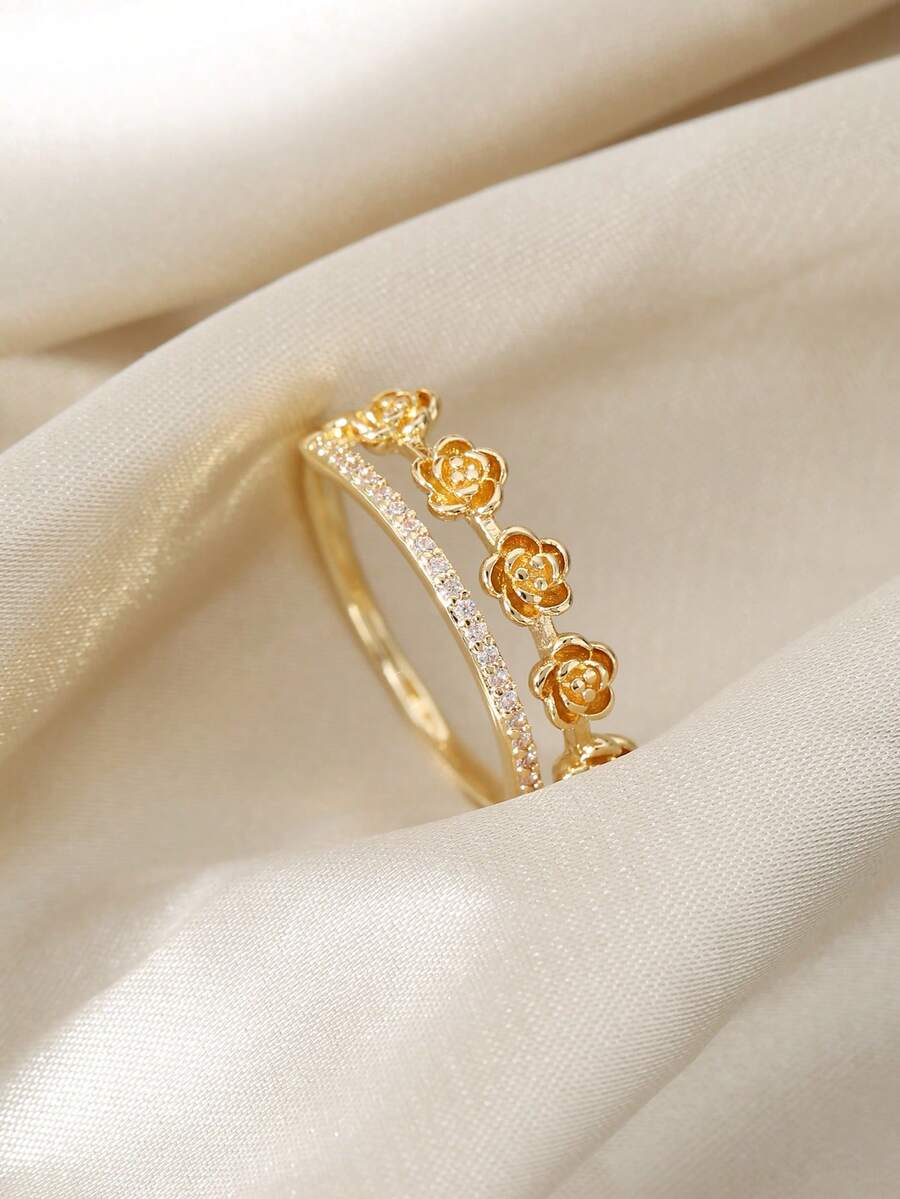 1枚时尚甜美花朵镂空戒指，铜边镶嵌锆石，气质百搭，轻盈奢华，日常佩戴，可作为情人节、生日礼物赠送朋友。 - 花朵鋯石戒指 - 查看 1