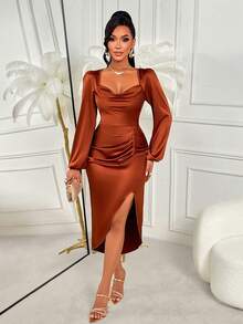 AIJ Amarilo 女士优雅性感高领泡泡袖褶皱不对称下摆高开衩缎面修身中长连衣裙 – 情人节、婚礼宾客、派对、嘉年华和春假的完美之选 - 鏽棕色 - 查看 6
