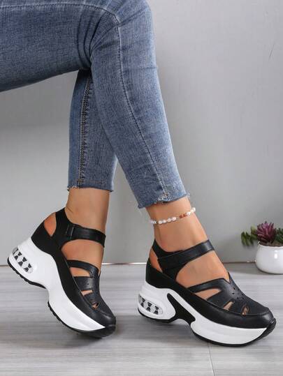 1 Pair Women's New Thick Sole Hollow Breathable Hook & Loop White Roman Sandals, Fashionable, Lightweight, Non-Slip; Black Casual Sports Sandals