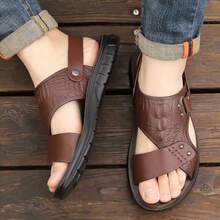 Sandalias de verano para hombre para actividades al aire libre Suela antideslizante y acolchada para mayor comodidad Diseño de punta recta Sandalias de playa para deportes al aire tiempo libre - Marrón - Ver 2