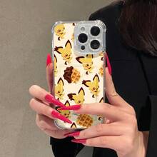 Estampado de Pichu con waffles, adorable y delicioso. Esta elegante funda es compatible con Samsung, Apple, OPPO, , etc. Fabricada en TPU flexible, resistente a golpes y arañazos, ofrece una excelente protección contra caídas y un agarre cómodo. Es un regalo ideal para familiares, amigos y seres queridos, ideal para festivales, fundas para iPhone, tarjeteros, San Valentín y . - transparente - Ver 5