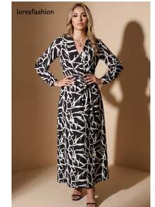 Long V-Neck Dress With Sash - Black - View 9