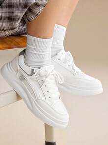 2025 New Spring/Autumn Fashion Casual Versatile Thick Sole Lace-Up White Platform Sneakers, Waterproof, Women's Skateboard Shoes - Grey - View 3