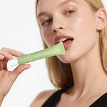 润唇膏 - 滋养唇膜和润唇膏二合一，即刻保湿、亮泽、水润 - 轻盈润色，舒缓唇部护理 - 彩色 - 查看 6