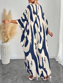 Elegant Fabric Arabian Dress Half Sleeve Batwing Design Notched Neck Split Detail Long Flowy Style - Apricot Blue - View 3