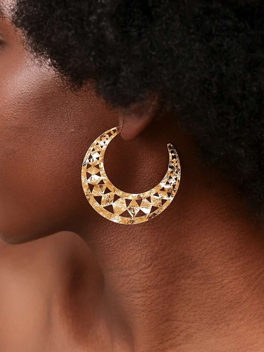 2只波西米亚新月形耳环，镂空金属金色设计，女士月亮耳环，适合日常、度假、旅行、休闲假日佩戴，星月系列节日饰品 - 金黃色 - 查看 1
