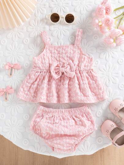 2pcs Infant Girl Sweet Cute Princess Style Carrot Flower Camisole Top & Shorts Set, Suitable For Daily, Outdoor, Commute, Vacation, Party