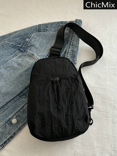 时尚新款纯色多口袋休闲运动迷你胸包，多功能简约实用抽绳设计，女士斜挎包，适合购物、装钱包、休闲出行，适合年轻女性、大学生、职场新人及白领人士。也非常适合办公室、大学、工作、商务、通勤、户外活动、旅行和郊游等场合。