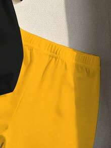 2pcs/Set Toddler Excavator Print Round Neck Short Sleeve Black T-Shirt And Yellow Shorts Casual Outfit - Yellow - View 4
