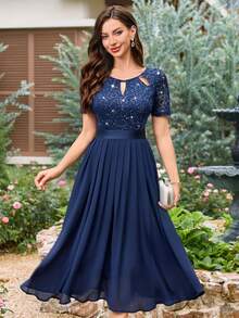 MIUSOL Đầm midi xếp ly bằng chiffon, cổ khoét rỗng, đính sequin và ren hoa, kiểu dáng chữ A, thích hợp làm đầm dự tiệc cưới. - Màu xanh hải quân - Xem 5