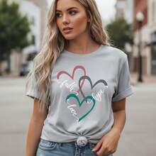 Women's Faith Hope Love Graphic Print Cotton T-Shirt, Short Sleeve Round Neck Casual Top, Plus Size S-5XL, Summer Loose Fit Tees, Religious Inspirational Heart Design, Soft Comfortable Daily Wear - 淺灰色 - 查看 7