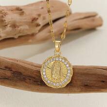 1件时尚椭圆形亮面彩色锆石圣母玛利亚镀金吊坠项链，情人节送给女性的礼物 - 金色 - 查看 9