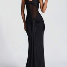 Elegant V-Neck Slip Dress Featuring A Halter Neckline, Sheer Insets & Delicate Ruching Detail, Flattering Black/Red Cocktail Dress Perfect For Daily Chic, Evening Celebrations, Dances & Valentine's Evenings With Timeless Retro Simplicity - 黑色 - 查看 8