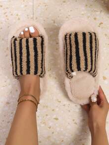 Pantufas femininas cruzadas com biqueira aberta, confortáveis para uso interno e externo, antiderrapantes, ideais para casais, com design moderno. - Caqui - Ver 9