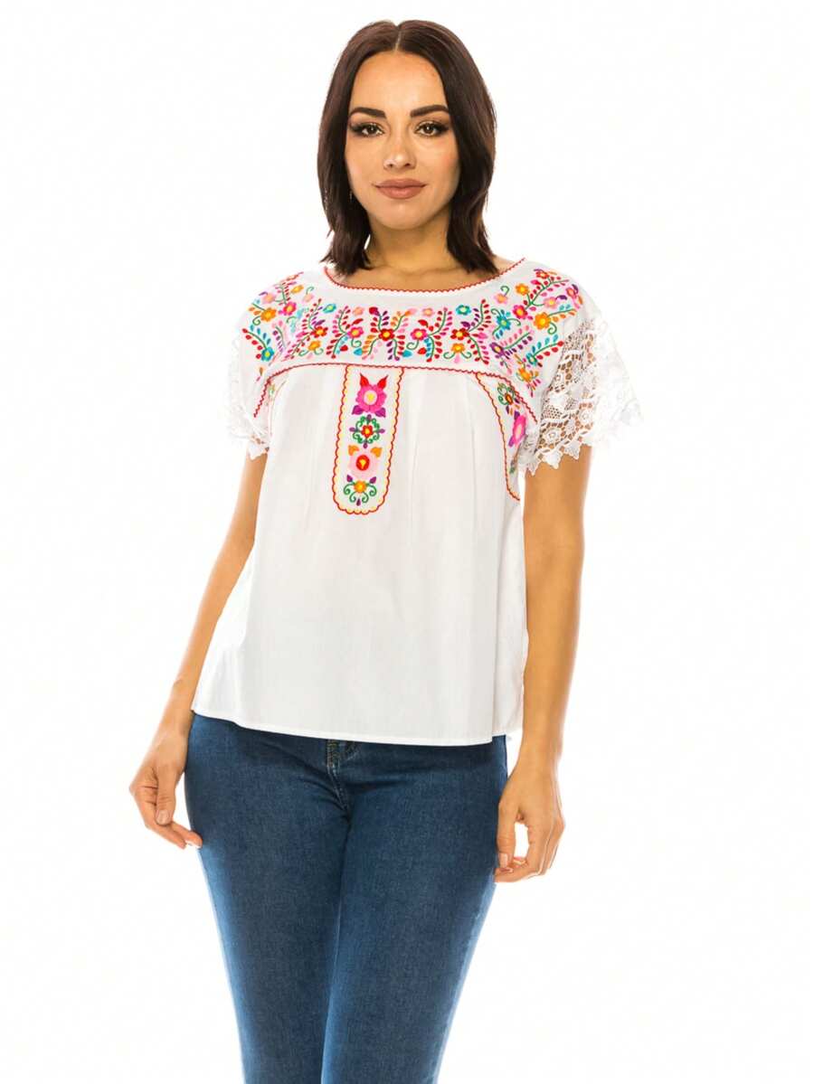 Women Traditional Bohemian Embroidered Blouse With Lace Sleeves - 白色 - 查看 1