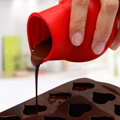 Chocolate Melting Pot, Made Of Silicone Material, Microwave , Suitable For Melting Butter, Cheese, Candy, Sauce And Caramel, Also Can Be Used For Making Chocolate Molds.