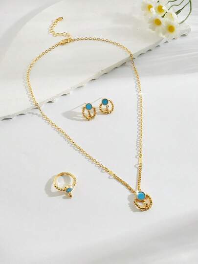 Yiyi Dubai-Inspired Minimalist, Sweet, Exaggerated, Gold-Colored Copper Fashionable And High-End Luxury Retro Big Jewelry Set For Women, Suitable For Outings, Leisure, Parties, Daily Dates, Christmas, And Other Holidays. It Includes A Layered Gold-Plated Long Necklace And Layer Tassel Earrings ,Bracelets As A Gift For Women, Girlfriends, Parents, Etc