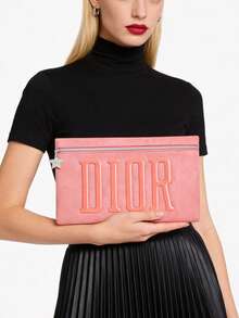 Dior Material，2026春夏新款，粉色漆皮化妆包，压纹Logo和星星吊坠，闪亮旅行化妆包 - 粉色 - 查看 4