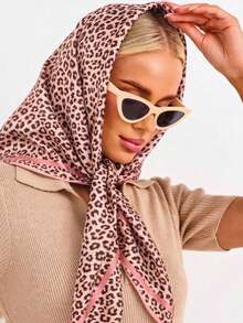 1pc Women's Fashion 90cm Square Scarf, Printed Bandana, Spring/Summer, Leopard Chain Satin Headscarf - Pink - View 4