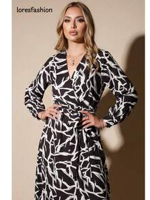 Long V-Neck Dress With Sash - Black - View 8