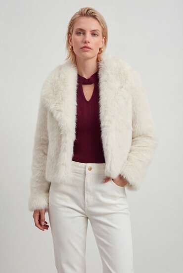 Naf Naf Short Coat In Soft Ecru Faux Fur Manteaux White Fabric