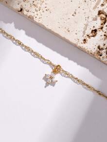 1pc Women's Bracelet, Minimalist Micro-Inlaid Zirconia Copper Four-Leaf Clover Bracelet, Suitable For Casual Daily Wear - Yellow Gold - View 4