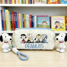 1PC Snoopy Pencil Case Storage Bag, Used As A Pencil Case, Can Hold Neutral Pens, Pencils, Erasers, Rulers, Lipstick, Powder, Headphones, Data Cables, Keys And Other Personal Belongings, Homecoming Season, Birthday, Holiday Gifts - Pencil Case - View 2