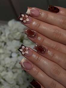 24片法式白色3D立体装饰美甲贴片，花朵造型，中短方形美甲套装，包含1张粘性贴片和1个迷你指甲锉，适合日常佩戴，是美甲用品的理想之选。 - 彩色 - 查看 1