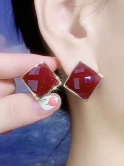 1 Pair Minimalist Chic Burgundy Rhombus Plaid Geometric Vintage Earrings For Women