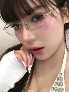 1pc Retro Small Frame Y2K Silver Frame Glasses, Unisex Metal Full Frame Decorative Glasses - Silver - View 4