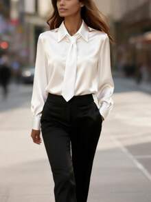 Áo sơ mi nữ thanh lịch ôm dáng, cổ buộc dây - Chất liệu satin chống nhăn, không xuyên thấu, áo công sở tay dài, dễ bảo quản (có thể giặt máy) - Thích hợp cho công việc, tiệc tùng, sự kiện xã hội, thiết kế cổ buộc dây, chất liệu mềm mại như lụa, trang phục nữ thanh lịch thường ngày cho mùa xuân, hè, thu. Màu trắng. - trắng - Xem 2