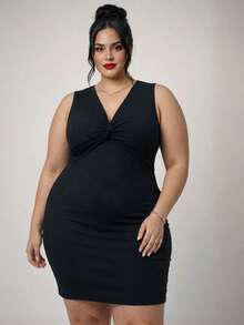 Elegant Plus Size Dress With V-Neck And Sleeveless - Black - View 1