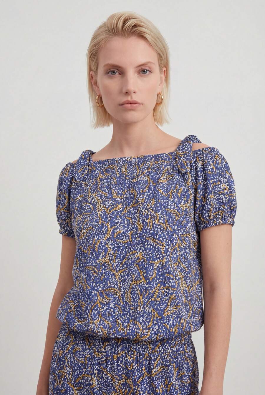 Naf Naf Letni top z odkrytymi ramionami – z nadrukiem Tops Wielokolorowy Tkanina - Wielokolorowe - Zobacz 1