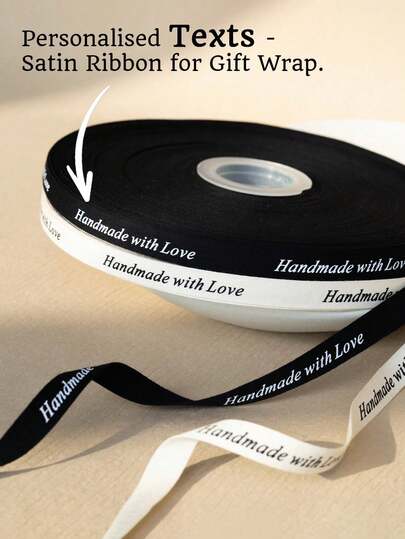 オーダーメイド スクリーン印刷サテンリボン ロゴ印刷 DIY OEM ウェビング装飾ギフト。2/5/10/20メートルのカスタムテキストリボン、パーソナライズ2cm幅サテンリボン、パーソナライズ名/テキスト ウェディングプリントリボン - ウェディングギフトラッピング - ウェディングリボン。ゴールドテキスト、DIY工芸用の色付きシルクリボン、リボン作り