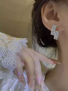 Nooxian 2pcs Minimalist Zirconia Stud Earrings For Women, New Micro-Inlaid Crystal Earrings, Unique Elegant Design - Silver - View 7