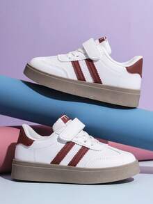 A Pair Of Unisex Children's Shoes For Girls And Boys, 2026 Spring And Autumn New Arrivals, Versatile Mid-To-Large Size White Sneakers For Girls And Boys, Suitable For All Seasons - Red - View 3