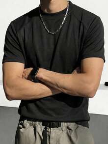 1 Áo thun nam trơn màu chất lượng cao, thân thiện với da, thoáng khí, cổ tròn, tay ngắn, kiểu dáng cổ điển giản dị, có thể giặt máy, phù hợp cho đi làm hàng ngày và các hoạt động thể thao ngoài trời. - màu đen - Xem 2