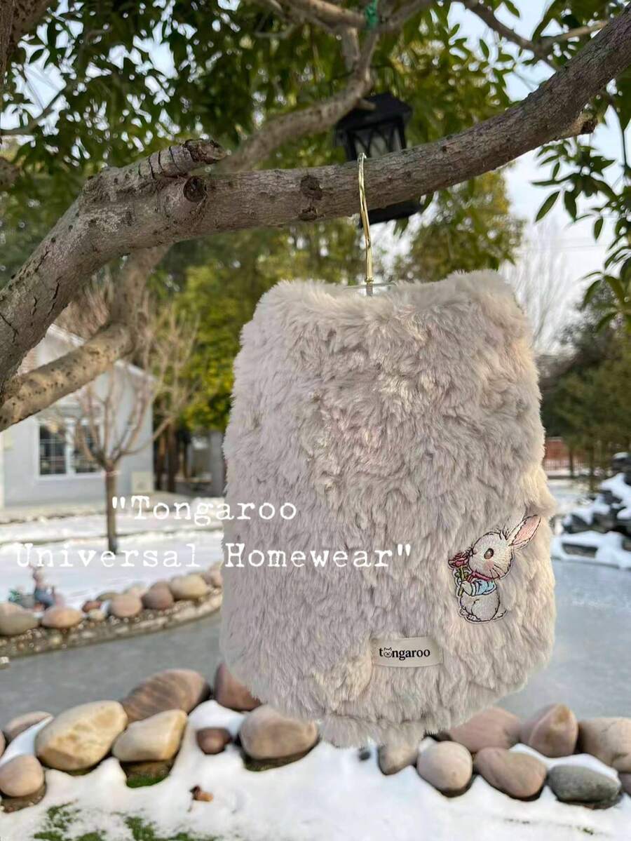 Chaleco reversible grueso con bordado de conejo, nuevo para otoño/invierno de Tongaroo. Chaleco de peluche Maltés Poodle de piel sintética - Beis - Ver 1
