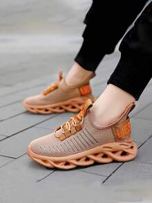 Low-Top Breathable Mesh Lightweight Outdoor Children Sports Running Shoes - Brown - View 4