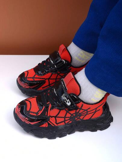 1双舒适、时尚、轻便、透气的婴儿/儿童运动鞋，系带设计，易于穿脱，适合室内/室外四季穿着。