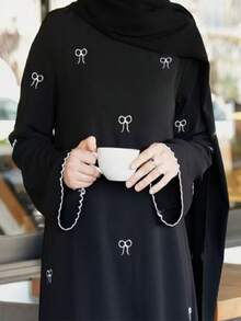 Solessence Vestido holgado de cuello redondo bordado vintage, estilo de Oriente Medio, negro primaveral - Negro - Ver 5