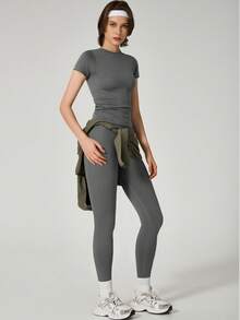 TimeOff 1 Conjunto de Mujer de Cuello Redondo de Manga Corta, Leggings Elásticos de Cintura Alta sin Costuras y Camiseta Deportiva de Verano - Gris - Ver 6