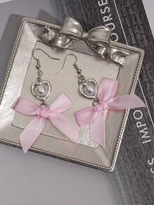 1 对可爱粉色心形和蝴蝶结仿珍珠吊坠耳环，时尚珠宝适合女性派对（无卡） - 彩色 - 查看 7