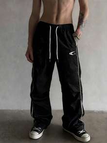 1件男士休闲印花抽绳腰裤，适合夏季街头休闲穿着 - 黑色 - 查看 2