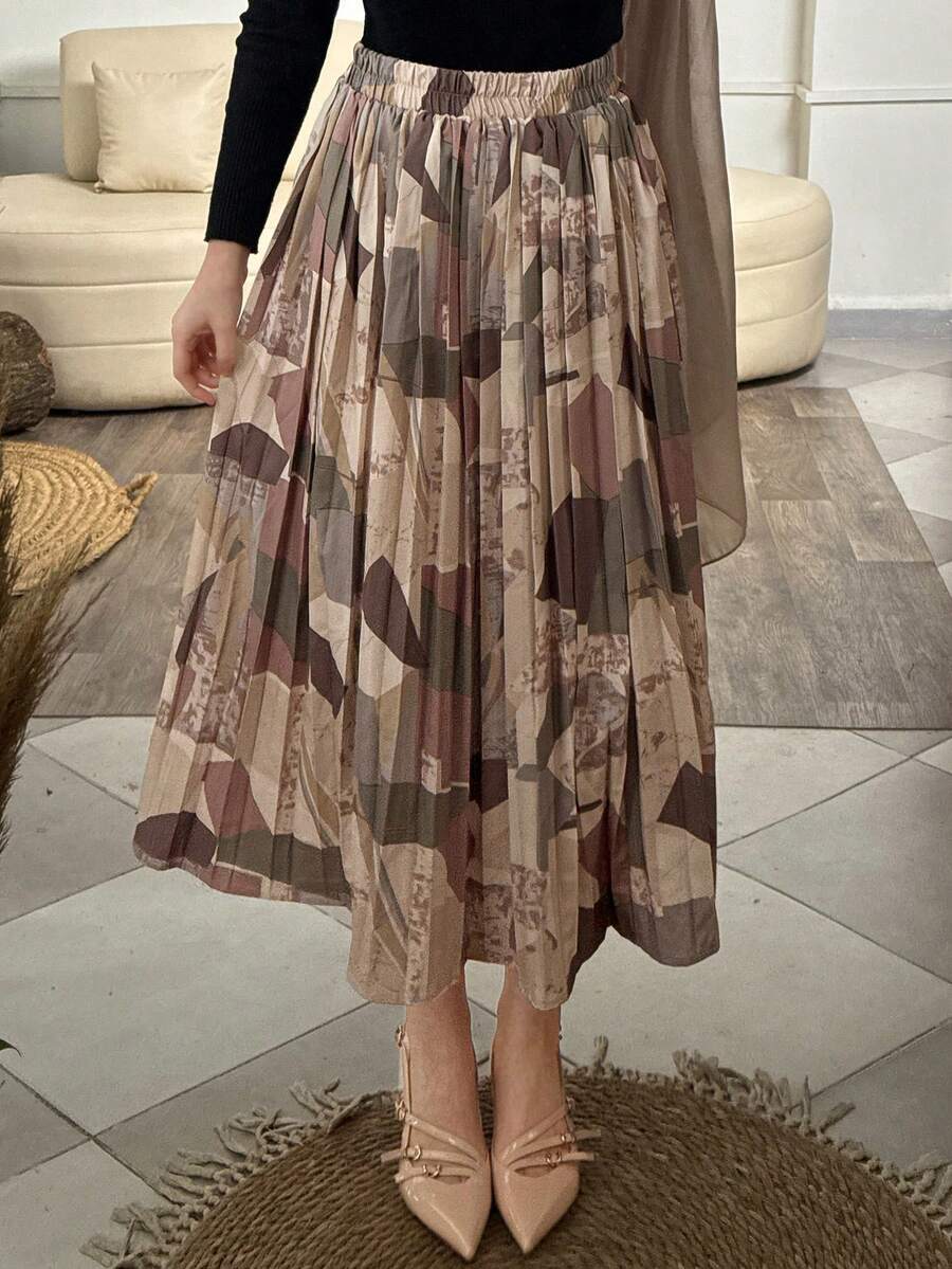 Livesso Women's Full Print Geometric Pattern Pleated Skirt,Fall Clothes - Multicolor - View 1