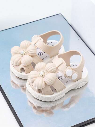 1 par flickskor med platta mönster, halkfria småbarnsskor, mjuka sular med andningsförmåga, blommiga prinsessskor, lämpliga för vår, sommar, höst