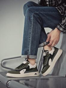 百搭真皮休闲鞋，男士学生运动鞋，四季皆宜 - 黑色 - 查看 6